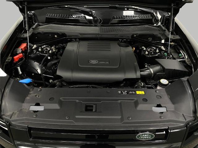 2025 Defender Vehicle Photo in Appleton, WI 54913