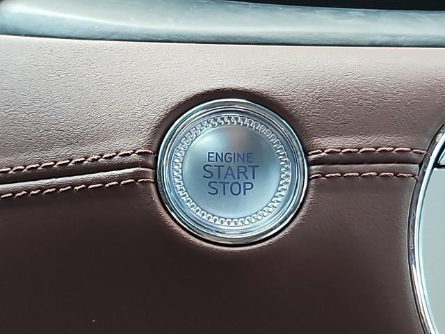 2024 Genesis G90 Vehicle Photo in TREVOSE, PA 19053-4984