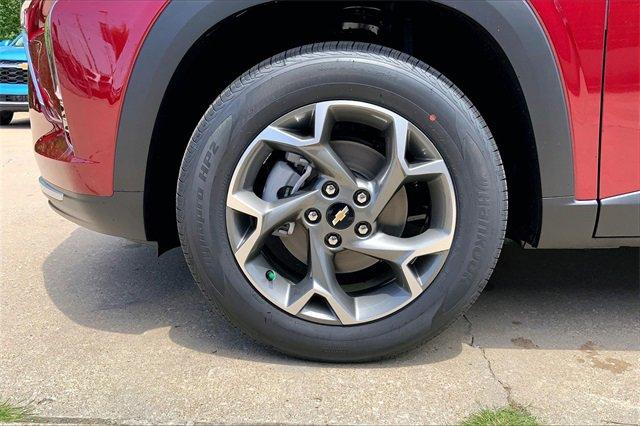 2025 Chevrolet Trax Vehicle Photo in KANSAS CITY, MO 64114-4502