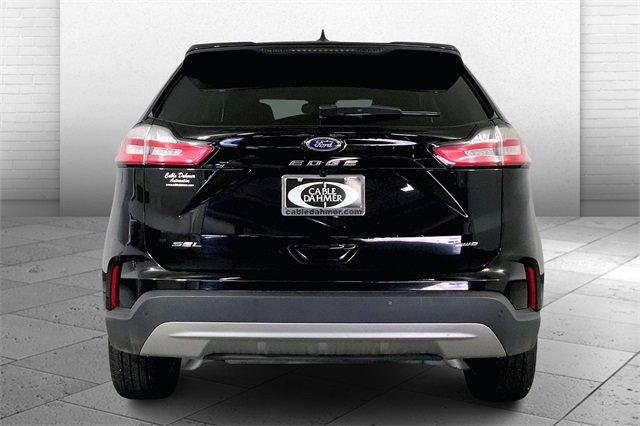 2024 Ford Edge Vehicle Photo in KANSAS CITY, MO 64114-4502