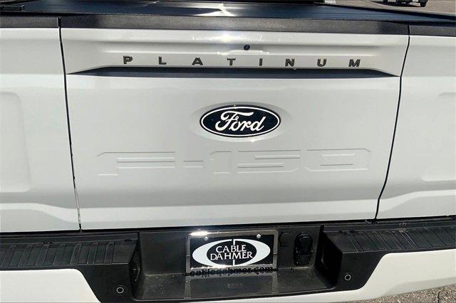 2024 Ford F-150 Vehicle Photo in KANSAS CITY, MO 64114-4545