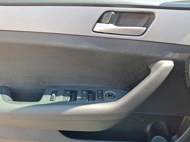 2019 Hyundai SONATA Vehicle Photo in Philadelphia, PA 19116