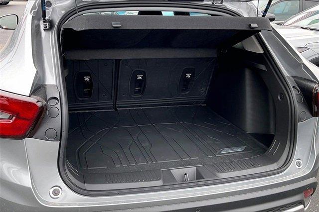 2025 Chevrolet Trax Vehicle Photo in INDEPENDENCE, MO 64055-1314