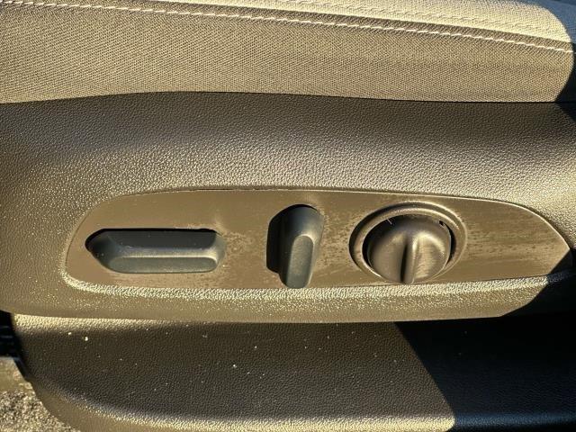 2022 Chevrolet Equinox Vehicle Photo in SAINT JAMES, NY 11780-3219