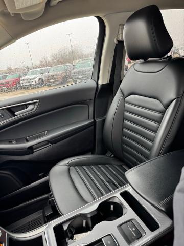 2021 Ford Edge Vehicle Photo in Peoria, IL 61615