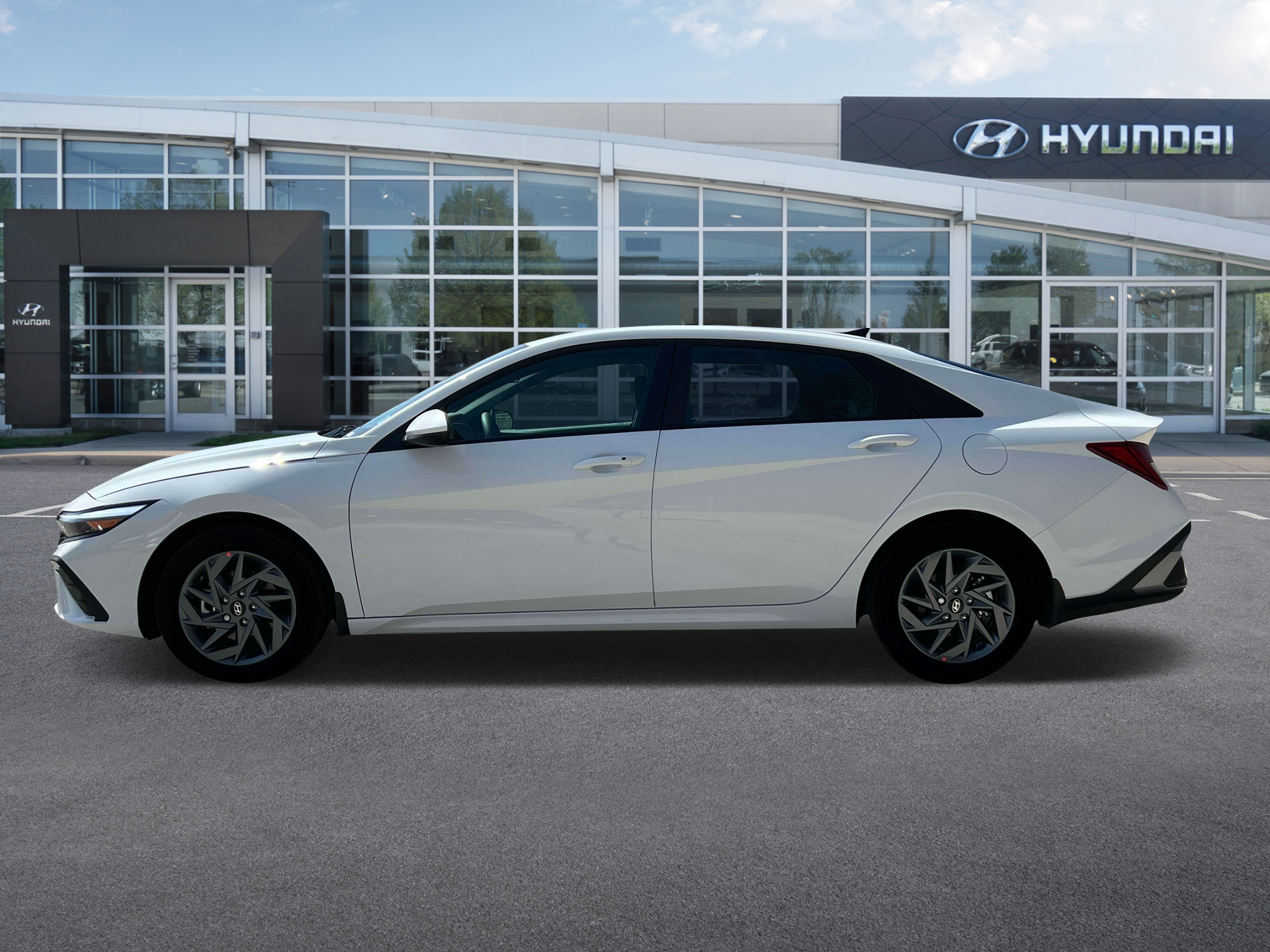 2025 Hyundai ELANTRA Hybrid Vehicle Photo in Appleton, WI 54913