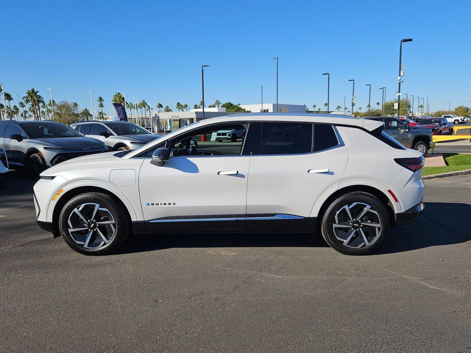 2024 Chevrolet Equinox EV Vehicle Photo in MESA, AZ 85206-4395