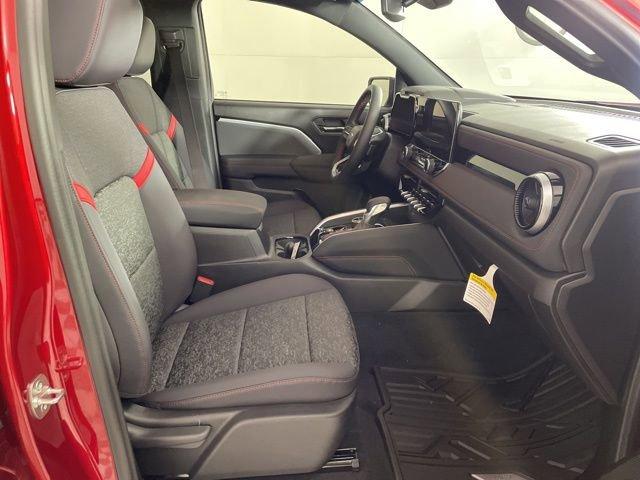 2025 Chevrolet Colorado Vehicle Photo in PHOENIX, AZ 85014-3381
