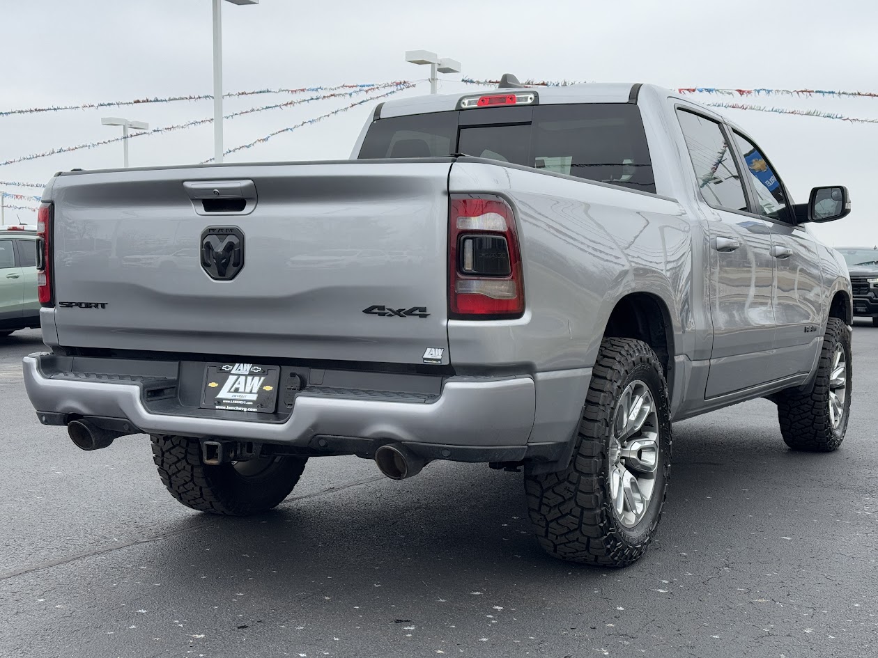 2019 Ram 1500 Vehicle Photo in BOONVILLE, IN 47601-9633