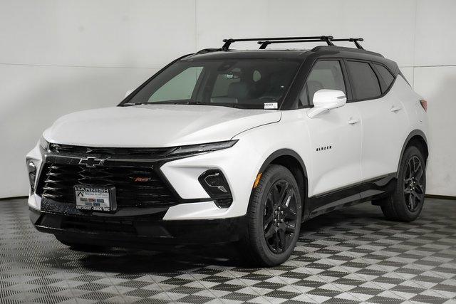 2025 Chevrolet Blazer Vehicle Photo in PUYALLUP, WA 98371-4149