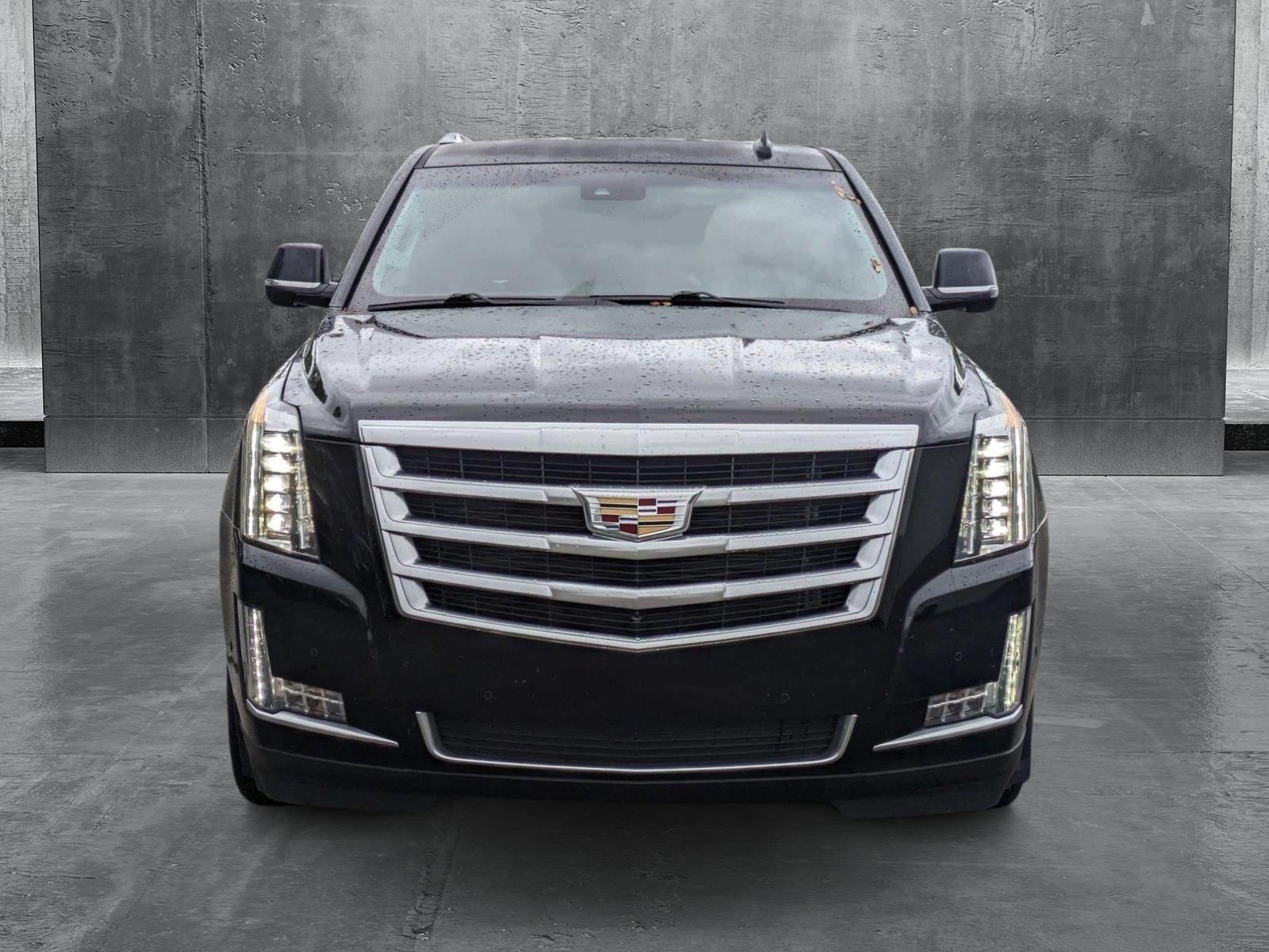 2017 Cadillac Escalade Vehicle Photo in WEST PALM BEACH, FL 33407-3296