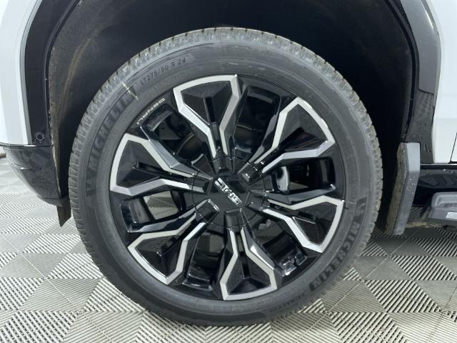 2025 GMC Sierra EV Vehicle Photo in GILBERT, AZ 85297-0402