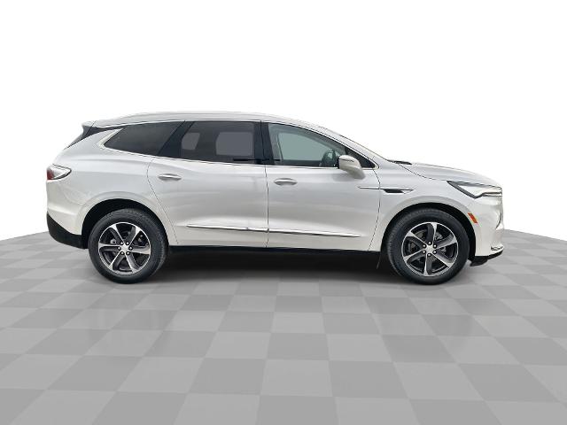 2022 Buick Enclave Vehicle Photo in WILLIAMSVILLE, NY 14221-2883