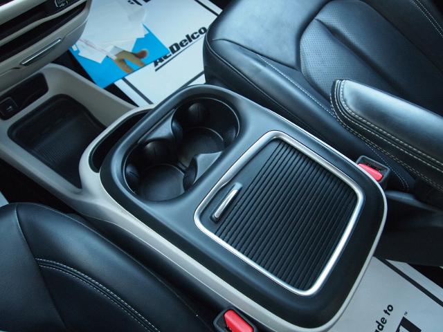 2023 Chrysler Pacifica Vehicle Photo in MADISON, IN 47250-1611