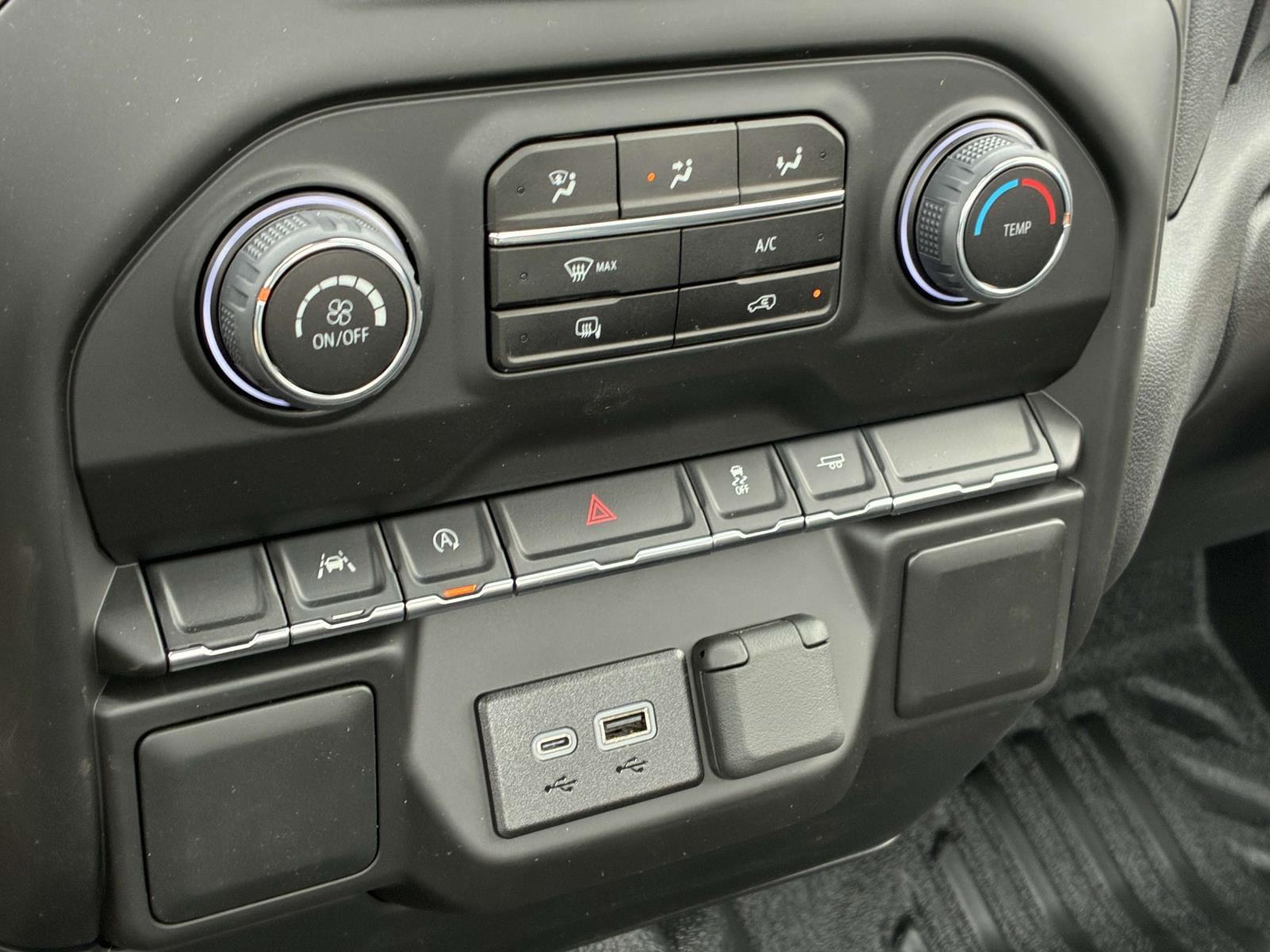 2025 Chevrolet Silverado 1500 Vehicle Photo in LOS ANGELES, CA 90007-3794