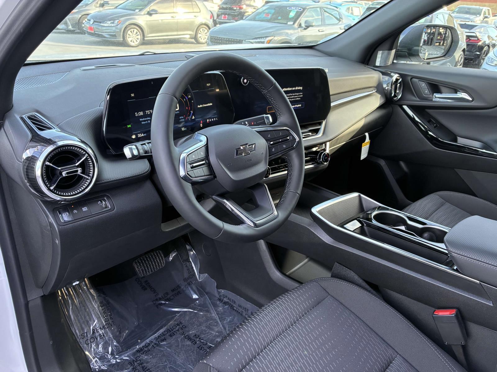 2025 Chevrolet Equinox Vehicle Photo in LOS ANGELES, CA 90007-3794