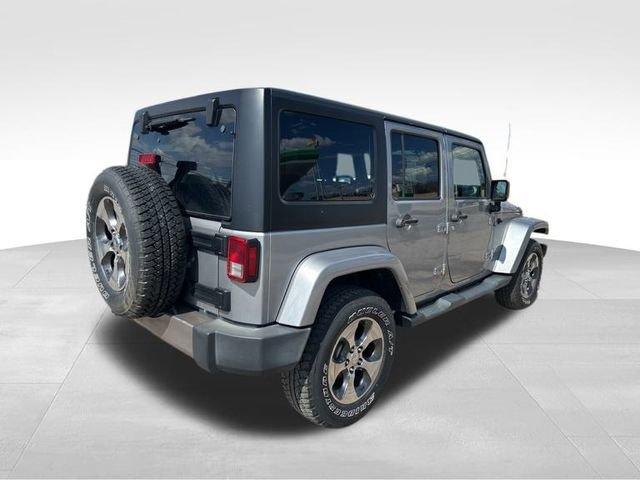 2016 Jeep Wrangler Unlimited Vehicle Photo in MEDINA, OH 44256-9631