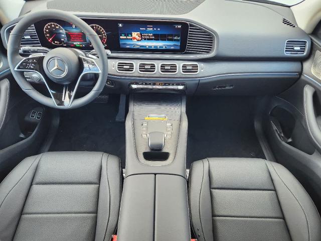 2025 Mercedes-Benz GLE Vehicle Photo in HOUSTON, TX 77079