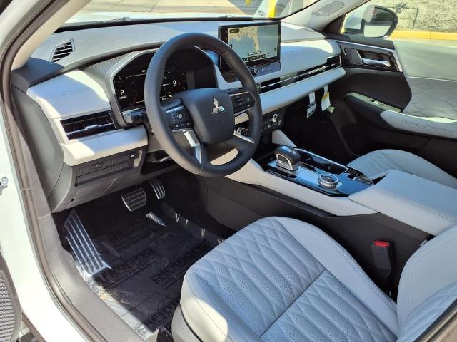 2025 Mitsubishi Outlander Vehicle Photo in Tampa, FL 33612