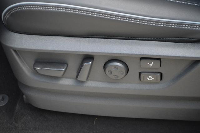 2025 INFINITI QX80 Vehicle Photo in Houston, TX 77090