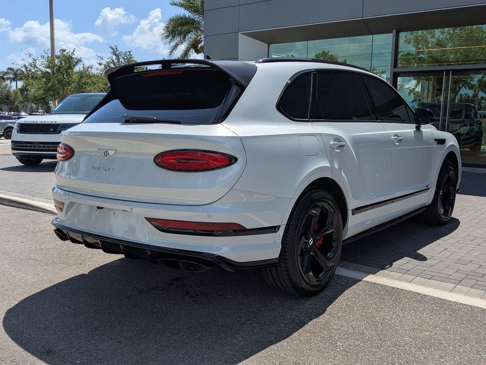 2022 Bentley Bentayga Vehicle Photo in Pompano Beach, FL 33064