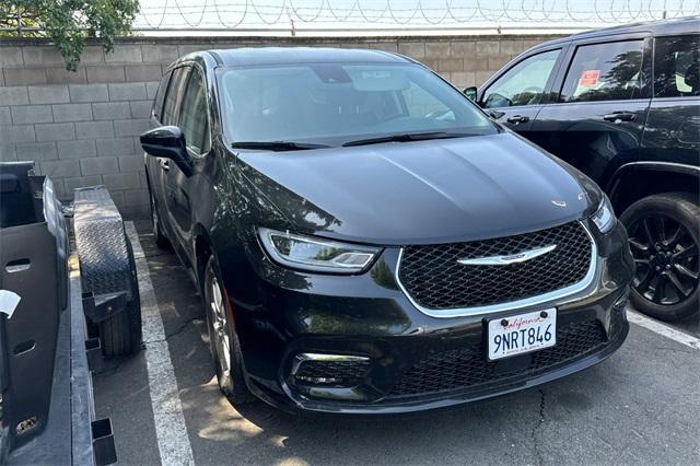 Used 2023 Chrysler Pacifica Touring L with VIN 2C4RC1BGXPR581862 for sale in Elk Grove, CA