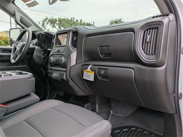2025 GMC Sierra 2500 HD Vehicle Photo in PASADENA, CA 91107-3803
