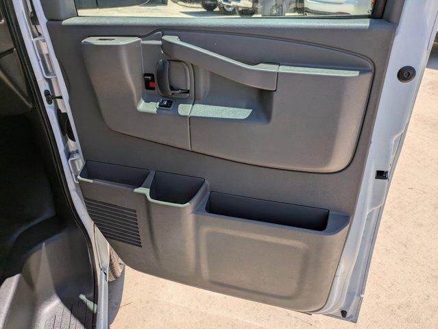 2023 GMC Savana Cargo Van Vehicle Photo in San Antonio, TX 78209