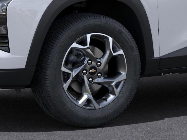 2025 Chevrolet Trax Vehicle Photo in Roslyn, NY 11576