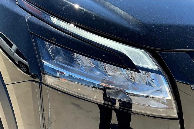 2022 Nissan Pathfinder Vehicle Photo in Grapevine, TX 76051