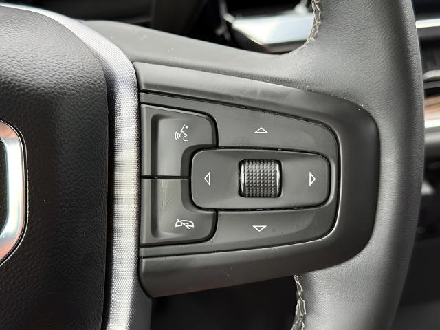 2024 GMC Sierra 1500 Vehicle Photo in MADISON, WI 53713-3220