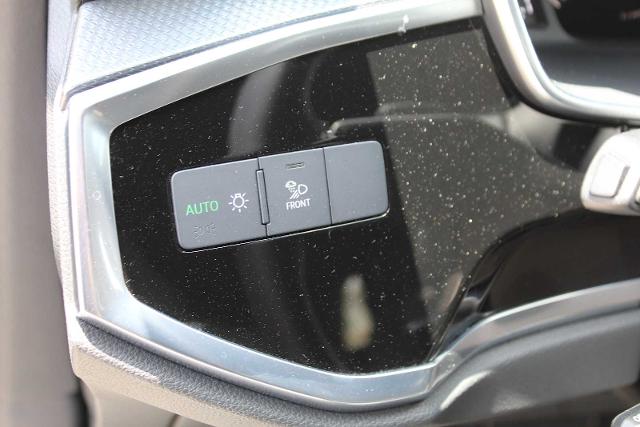 2023 Audi Q3 Vehicle Photo in HOUSTON, TX 77090