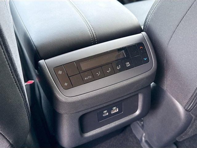 2025 Nissan Pathfinder Vehicle Photo in Flemington, NJ 08822