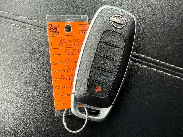 2024 Nissan Pathfinder Vehicle Photo in Appleton, WI 54914