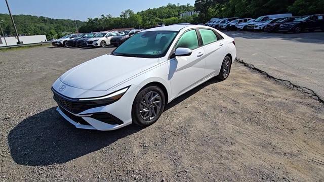 2024 Hyundai ELANTRA Vehicle Photo in Pleasant Hills, PA 15236