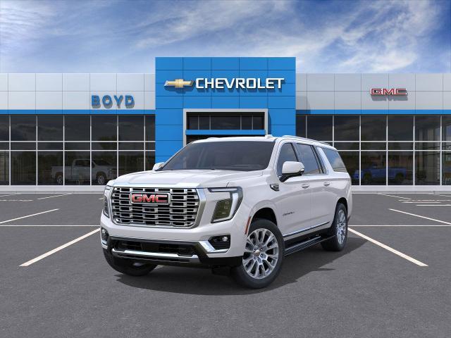 2025 GMC Yukon XL Vehicle Photo in EMPORIA, VA 23847-1235