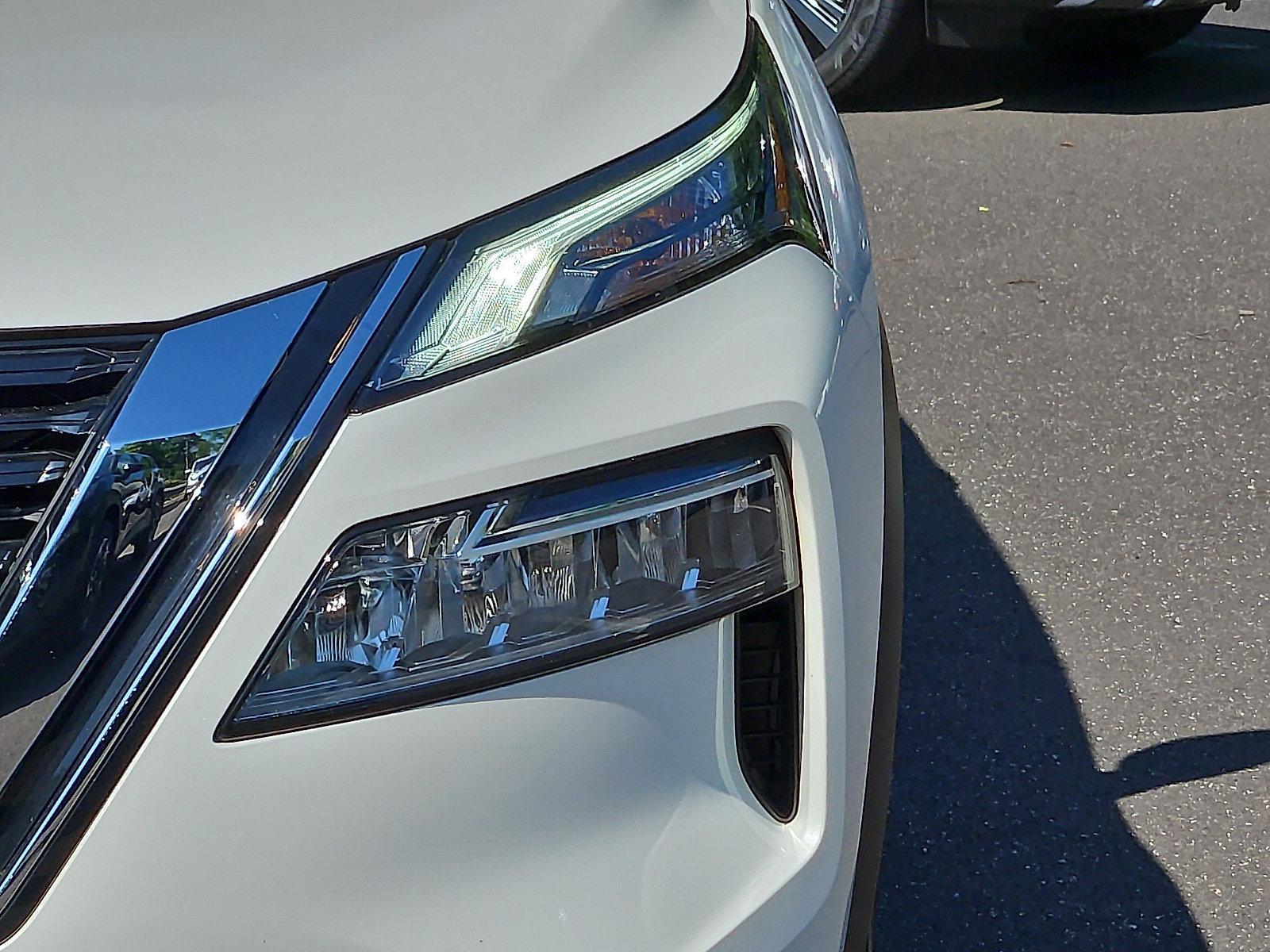 2022 Nissan Rogue Vehicle Photo in Jenkintown, PA 19046