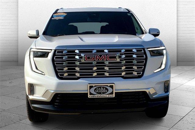 2024 GMC Acadia Vehicle Photo in TOPEKA, KS 66609-0000