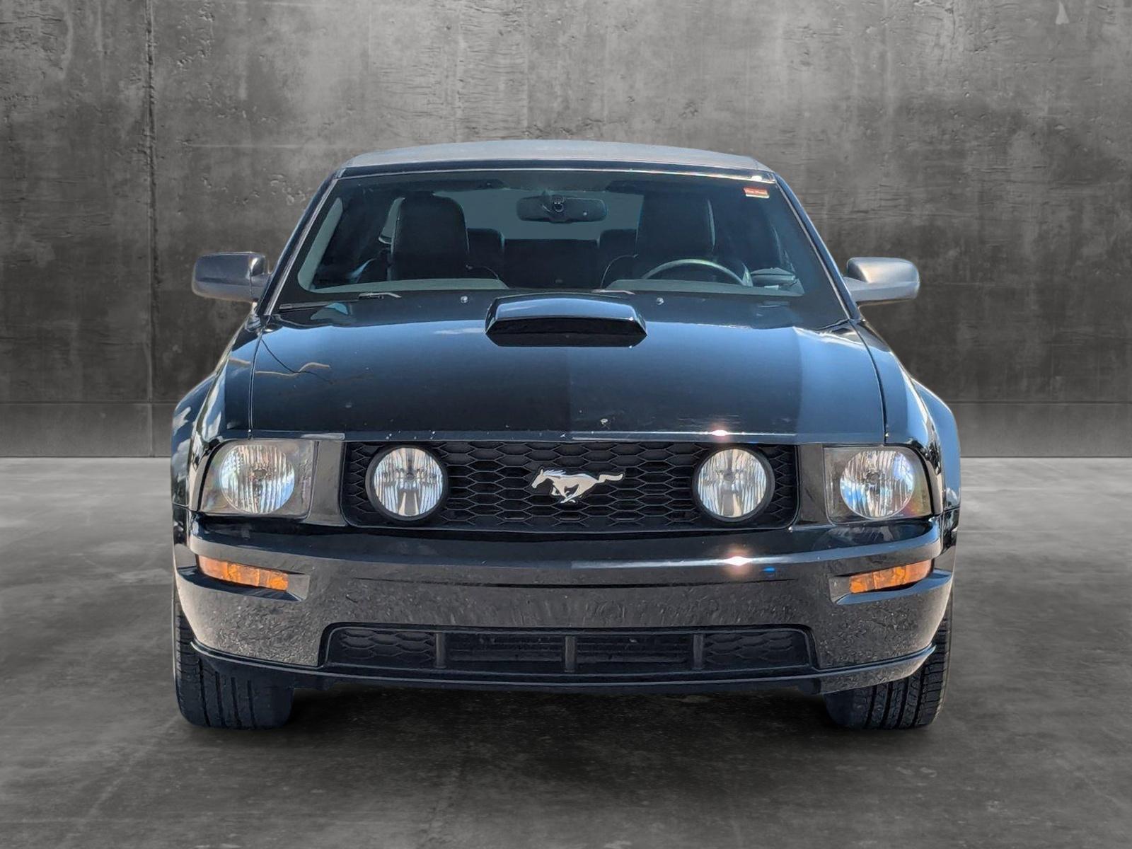 2008 Ford Mustang Vehicle Photo in St. Petersburg, FL 33713