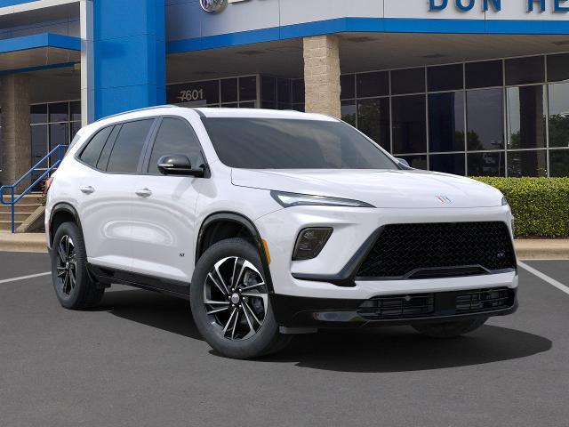2025 Buick Enclave Vehicle Photo in GEORGETOWN, TX 78626-7508