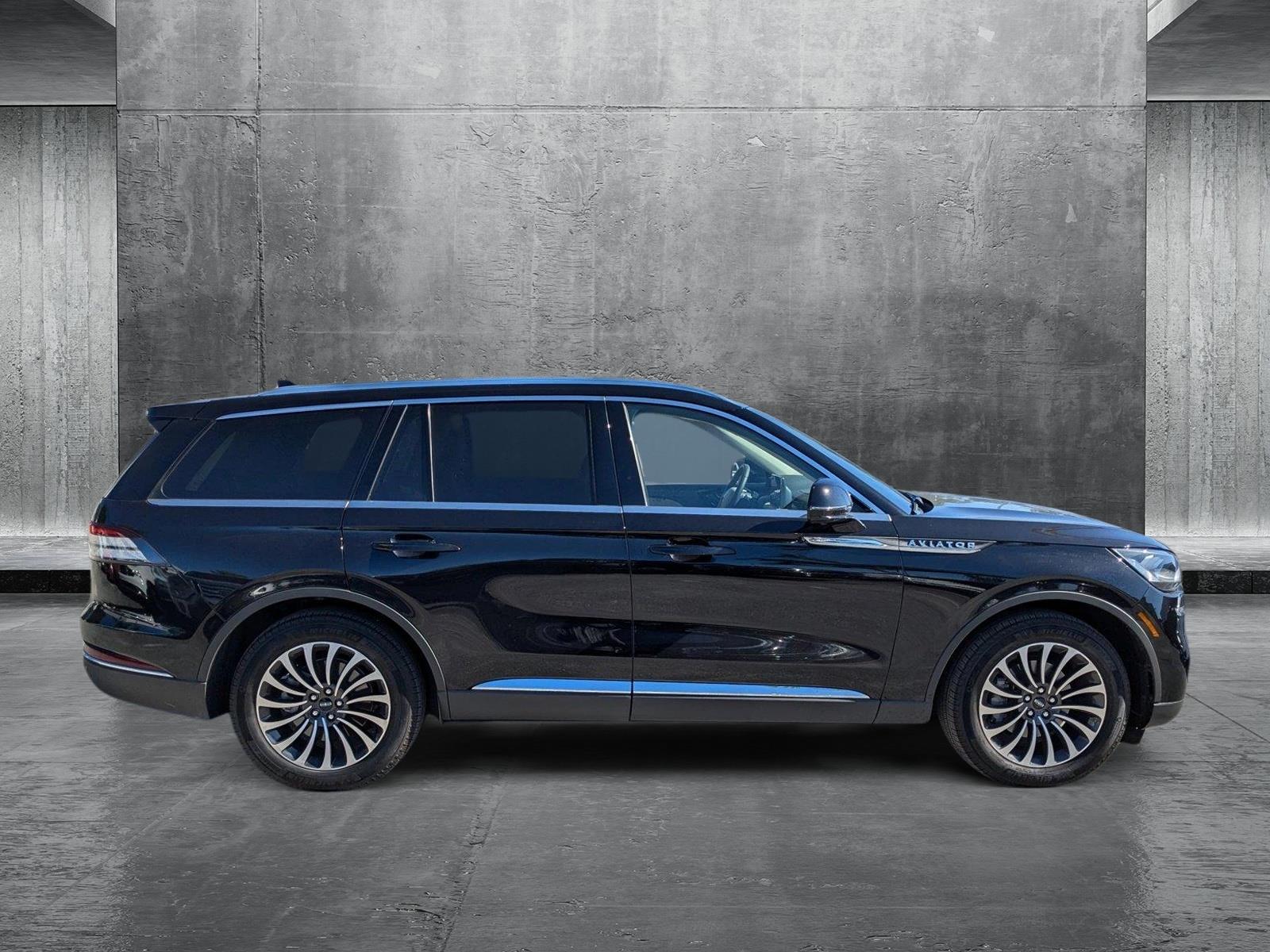 2023 Lincoln Aviator Vehicle Photo in Miami, FL 33015