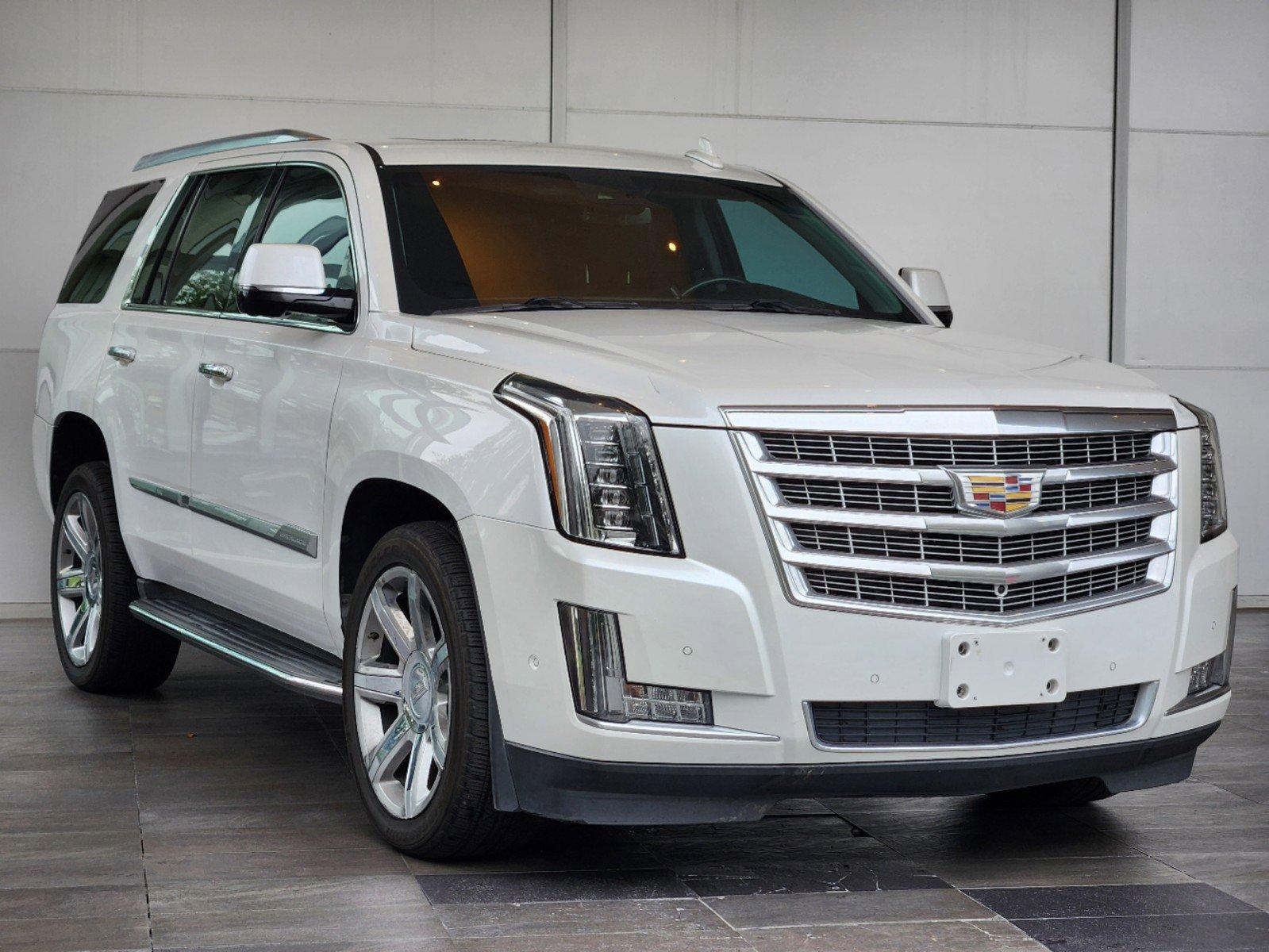 2017 Cadillac Escalade Vehicle Photo in HOUSTON, TX 77079-1502