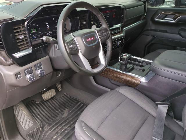 2024 GMC Sierra 1500 Vehicle Photo in GOODYEAR, AZ 85338-1310