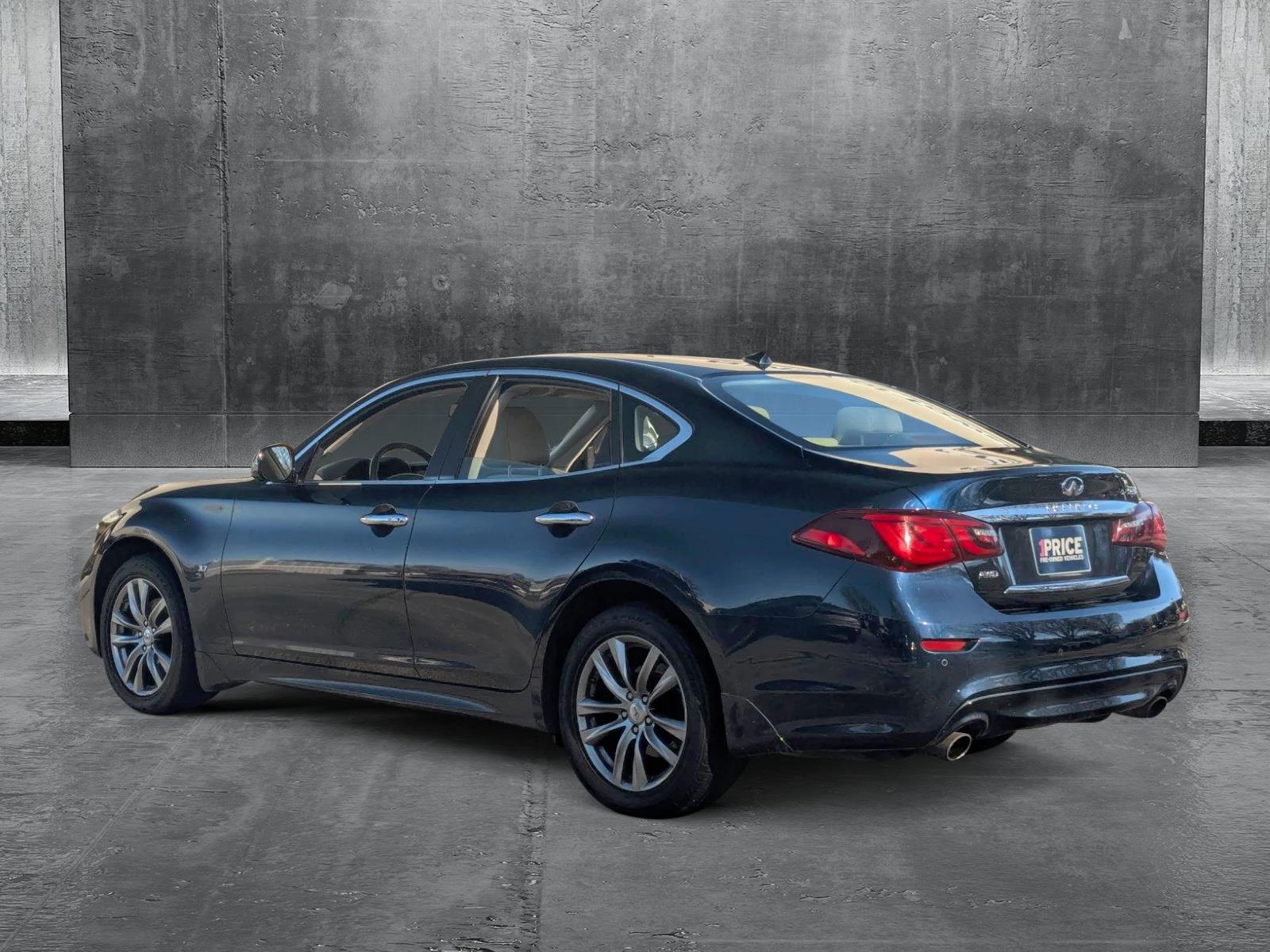 2015 INFINITI Q70 Vehicle Photo in Towson, MD 21204