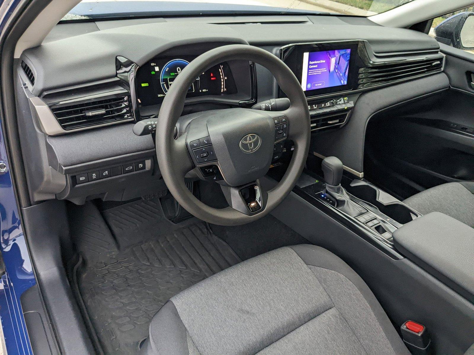 2025 Toyota Camry Vehicle Photo in Davie, FL 33331