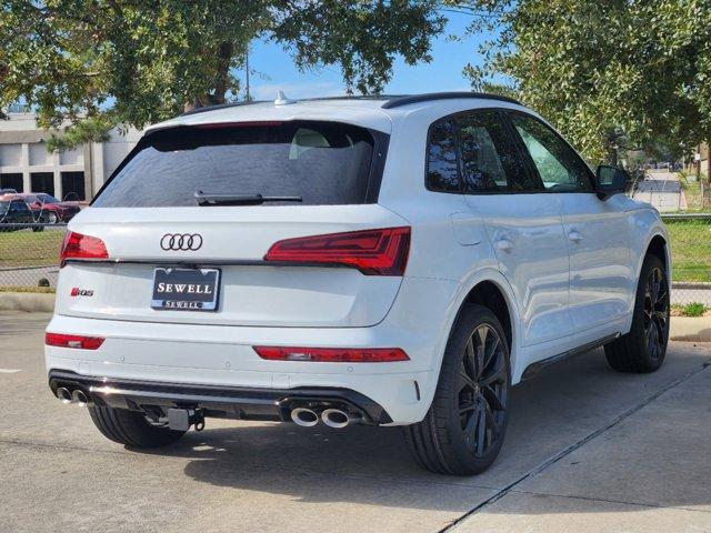 2025 Audi SQ5 Vehicle Photo in HOUSTON, TX 77090