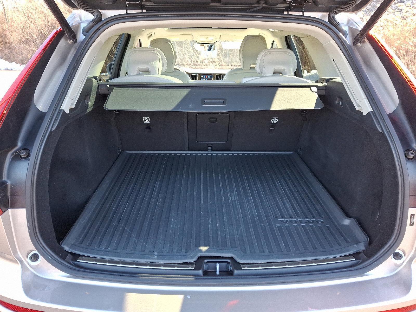 2023 Volvo XC60 Vehicle Photo in Trevose, PA 19053