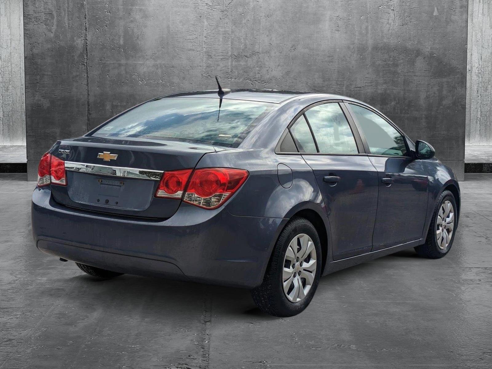 2013 Chevrolet Cruze Vehicle Photo in GREENACRES, FL 33463-3207