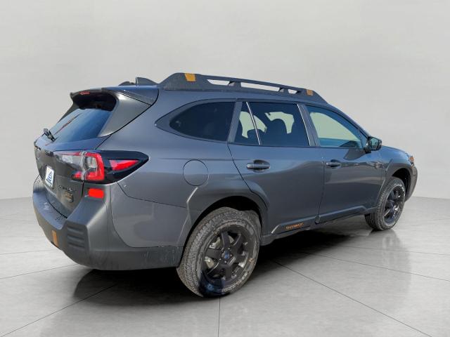 2025 Subaru Outback Vehicle Photo in Green Bay, WI 54304