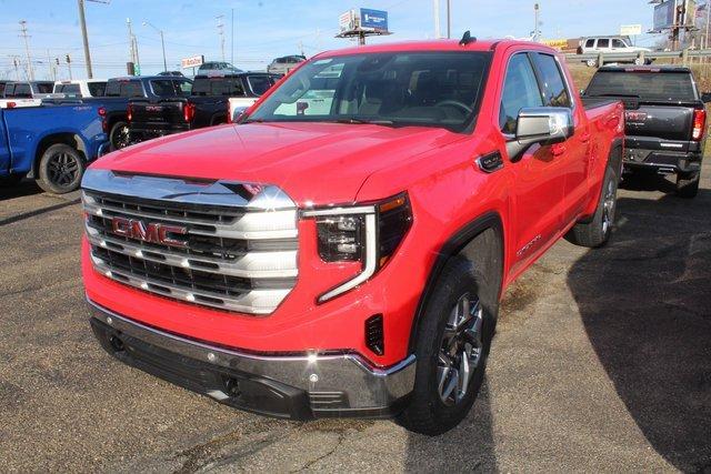 2025 GMC Sierra 1500 Vehicle Photo in SAINT CLAIRSVILLE, OH 43950-8512